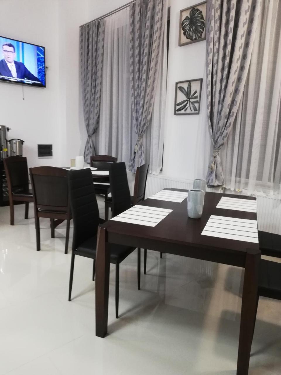 ויקטוריה Hotel Holiday Victoria מראה חיצוני תמונה