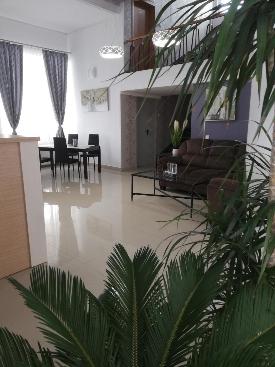 ויקטוריה Hotel Holiday Victoria מראה חיצוני תמונה