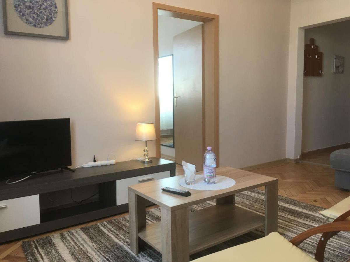 ויקטוריה Hotel Holiday Victoria מראה חיצוני תמונה